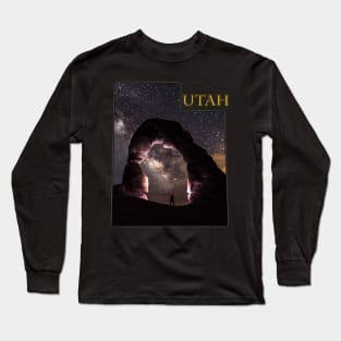 Utah State Outline - Delicate Arch in Arches National Park Long Sleeve T-Shirt